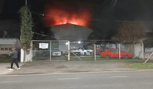 INCENDIO AUTOMOTORA